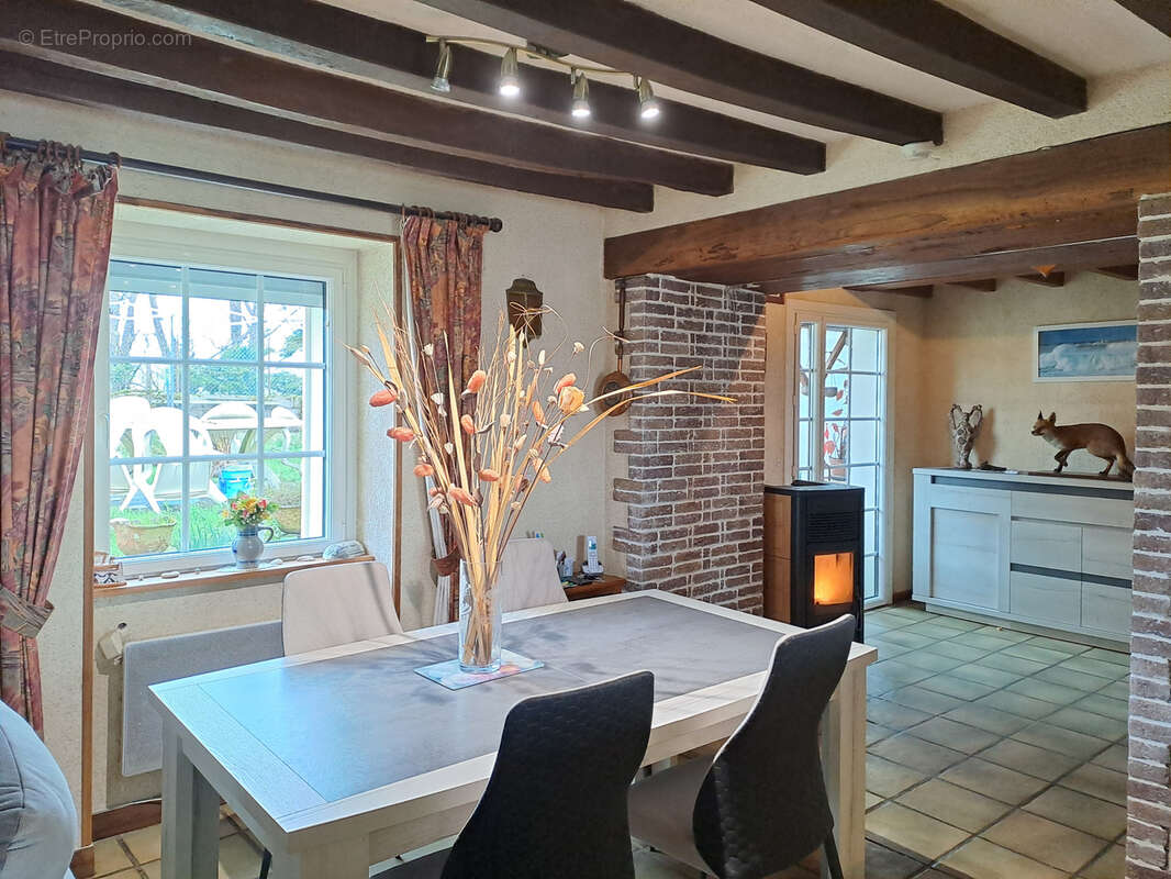 Maison à LE FRESNE-SUR-LOIRE