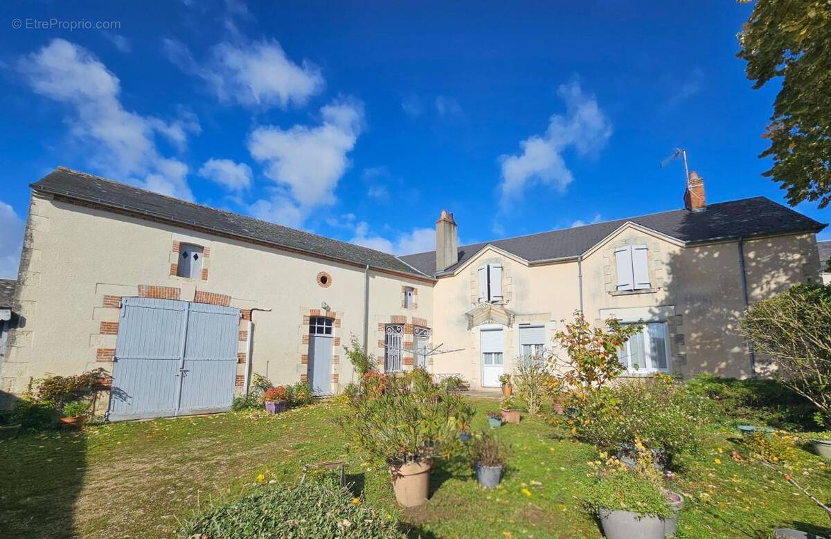 Maison à SANCERGUES