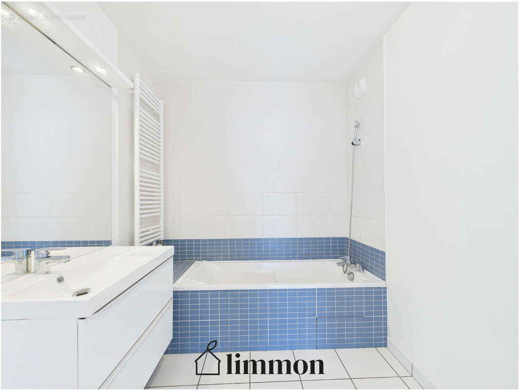 Appartement à MEYZIEU