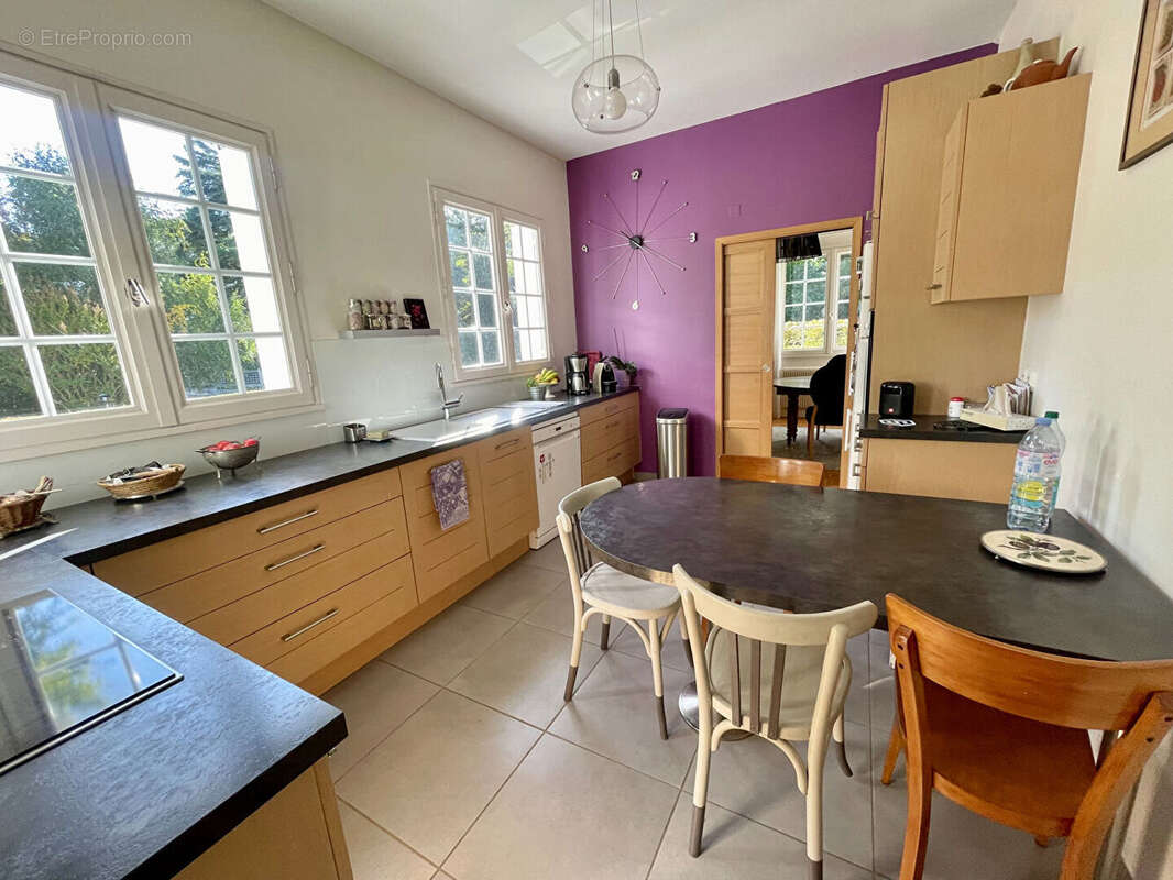 Maison à VERNOU-SUR-BRENNE