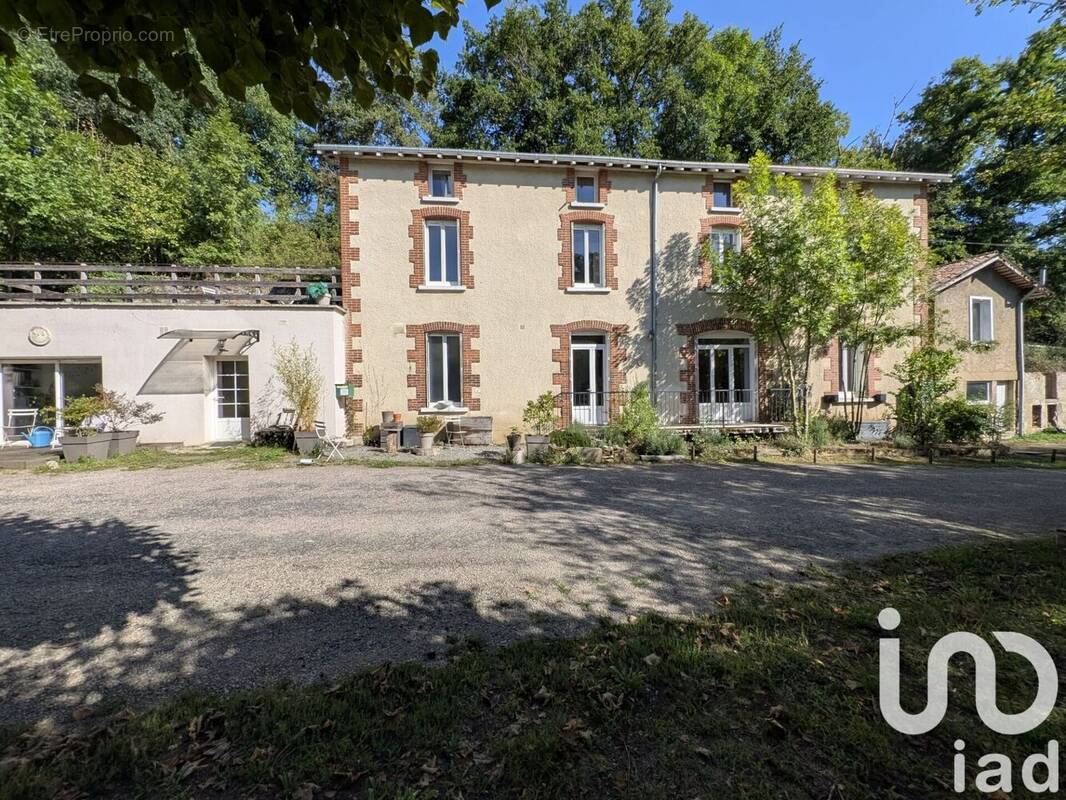 Photo 1 - Maison à BOSMIE-L'AIGUILLE