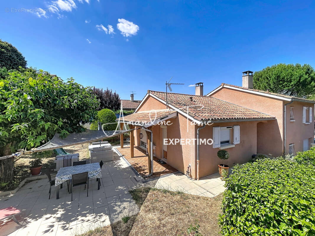 Maison à MILLAU