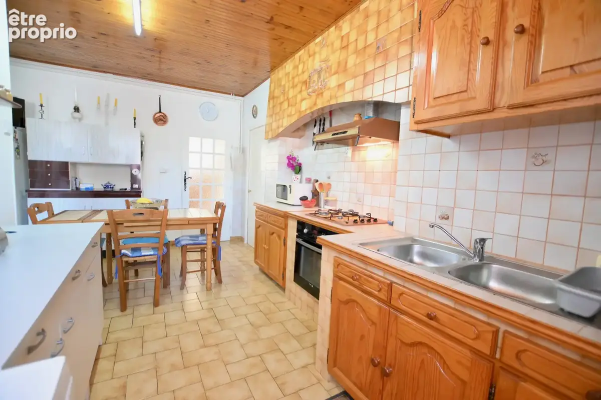 Maison Avallon 84 m2 Proches commerces et écoles - photo 7