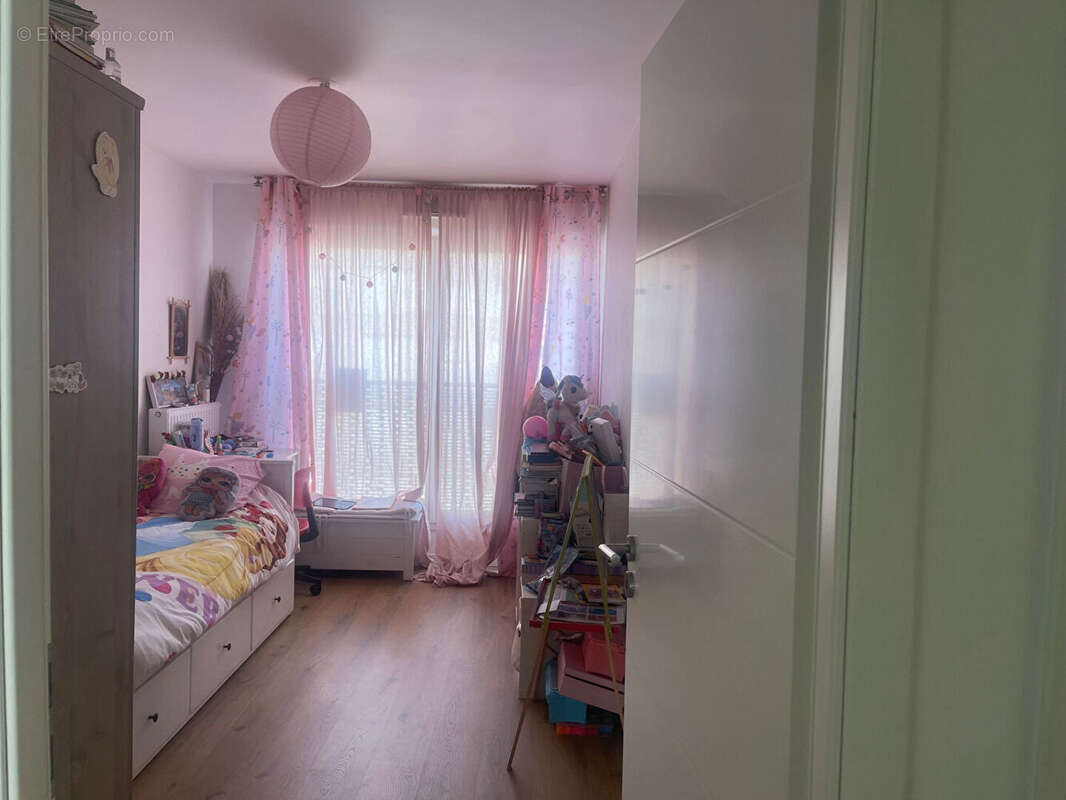 Appartement à IVRY-SUR-SEINE