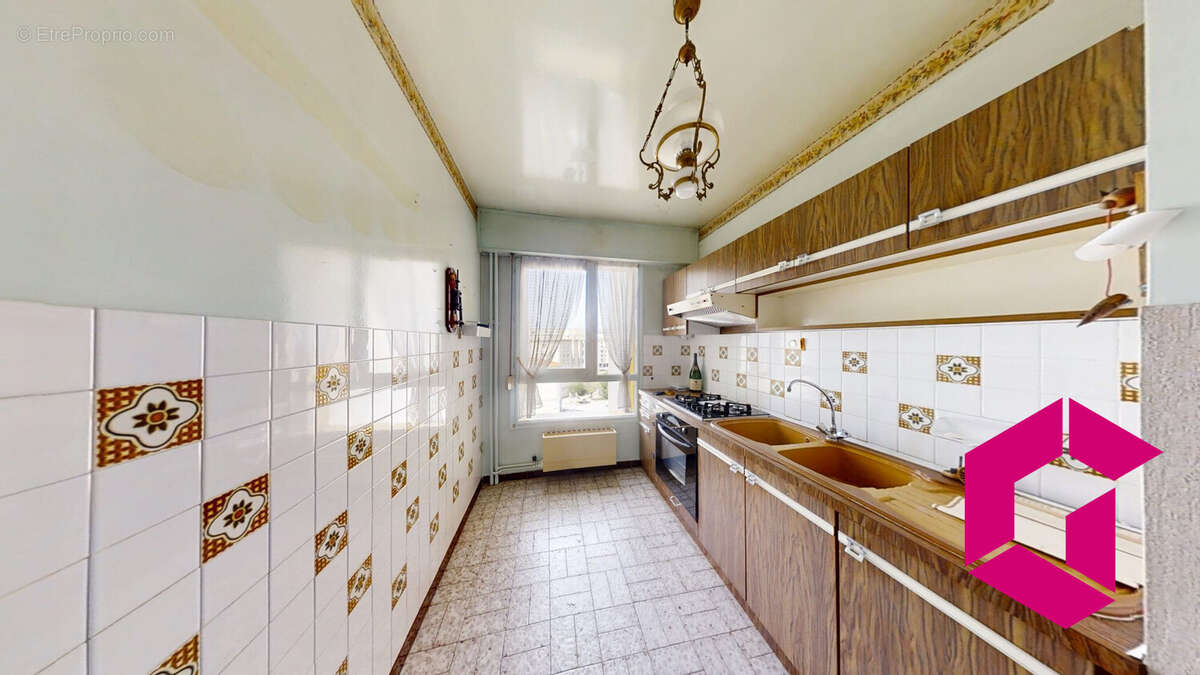 Appartement à SAINT-ETIENNE