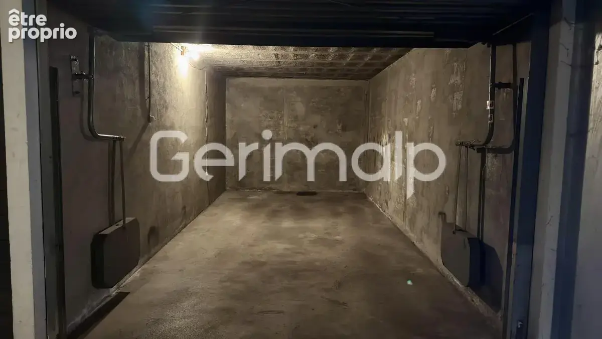 Vente - Garage - 16 m² - 70 000 € - ANNECY - 5 rue sommeiller - - photo 3
