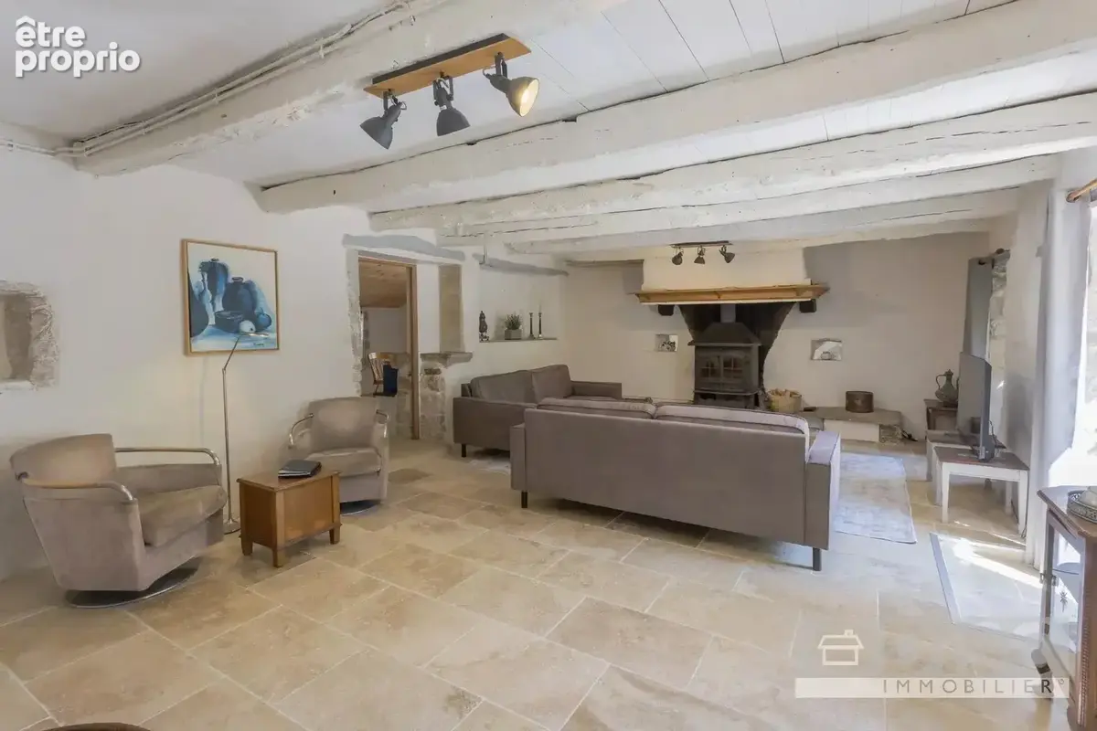 Belle et spacieuse propriété en pierre avec piscine et 3,8 hectares de terrain. - photo 10