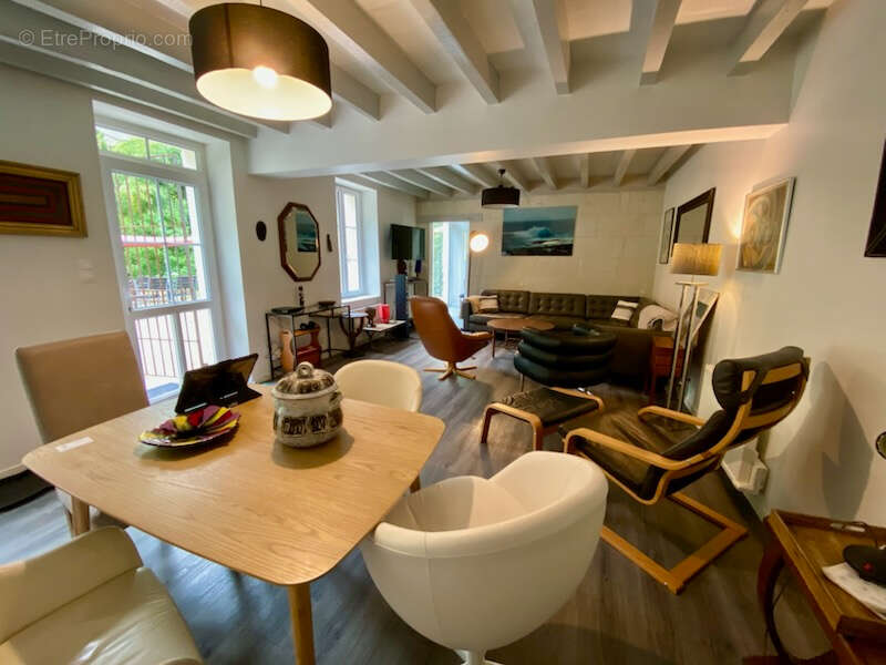 Maison à MONTRICHARD