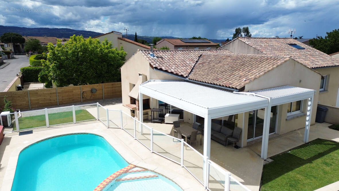 Maison à BOURG-LES-VALENCE
