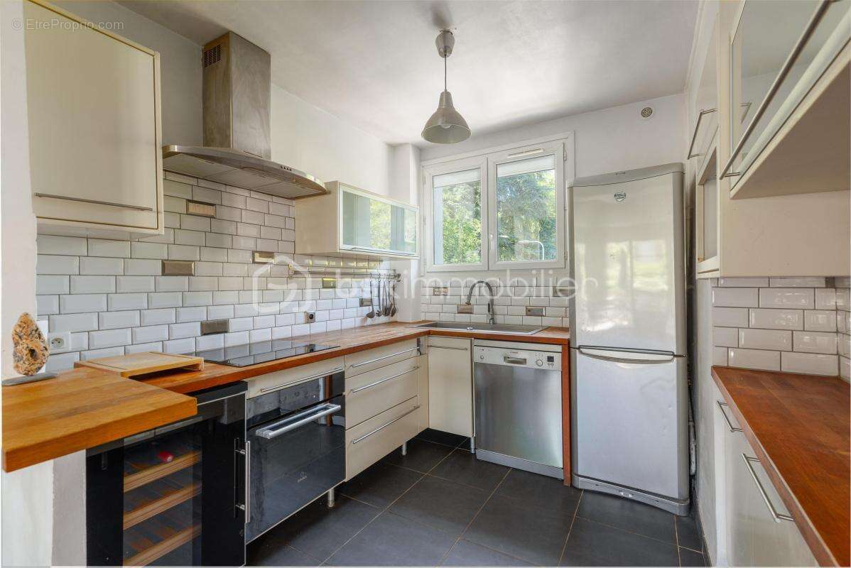 Appartement à LYON-9E