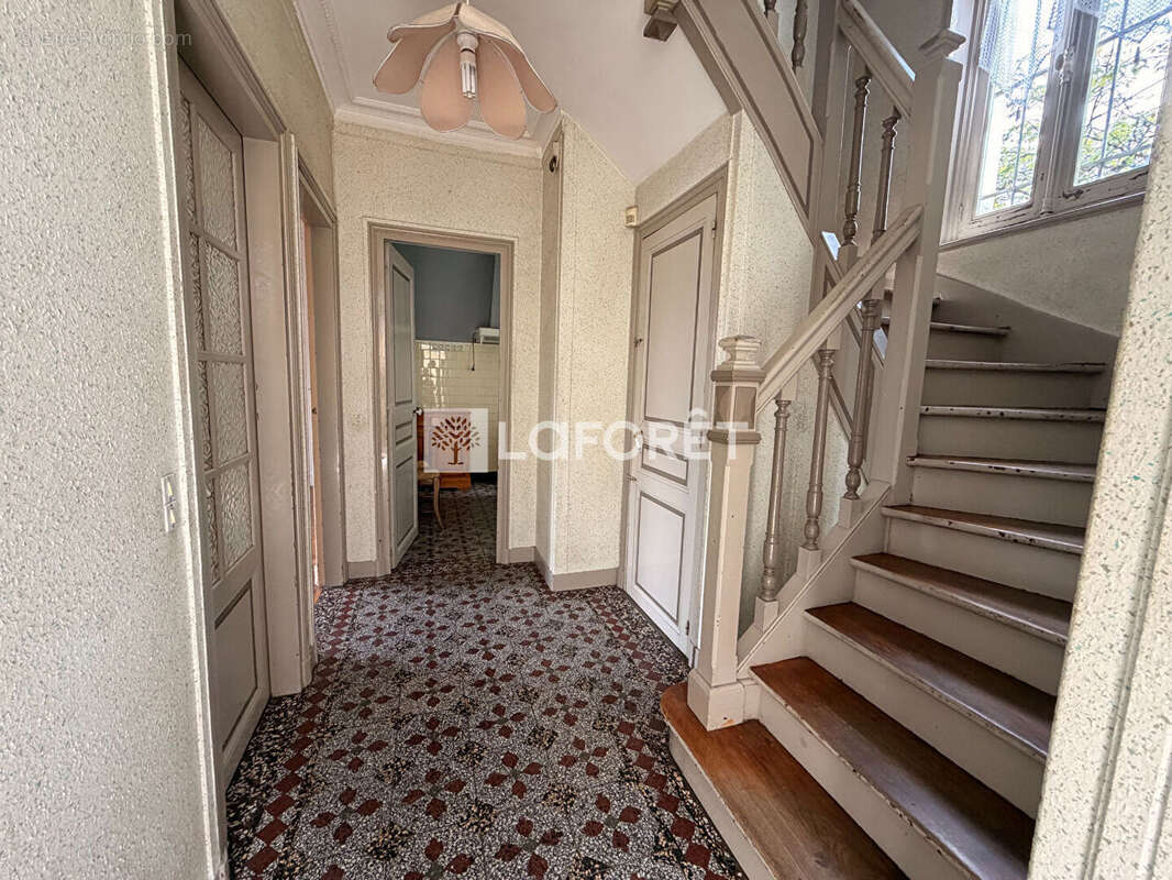 Maison à VIGNEUX-SUR-SEINE