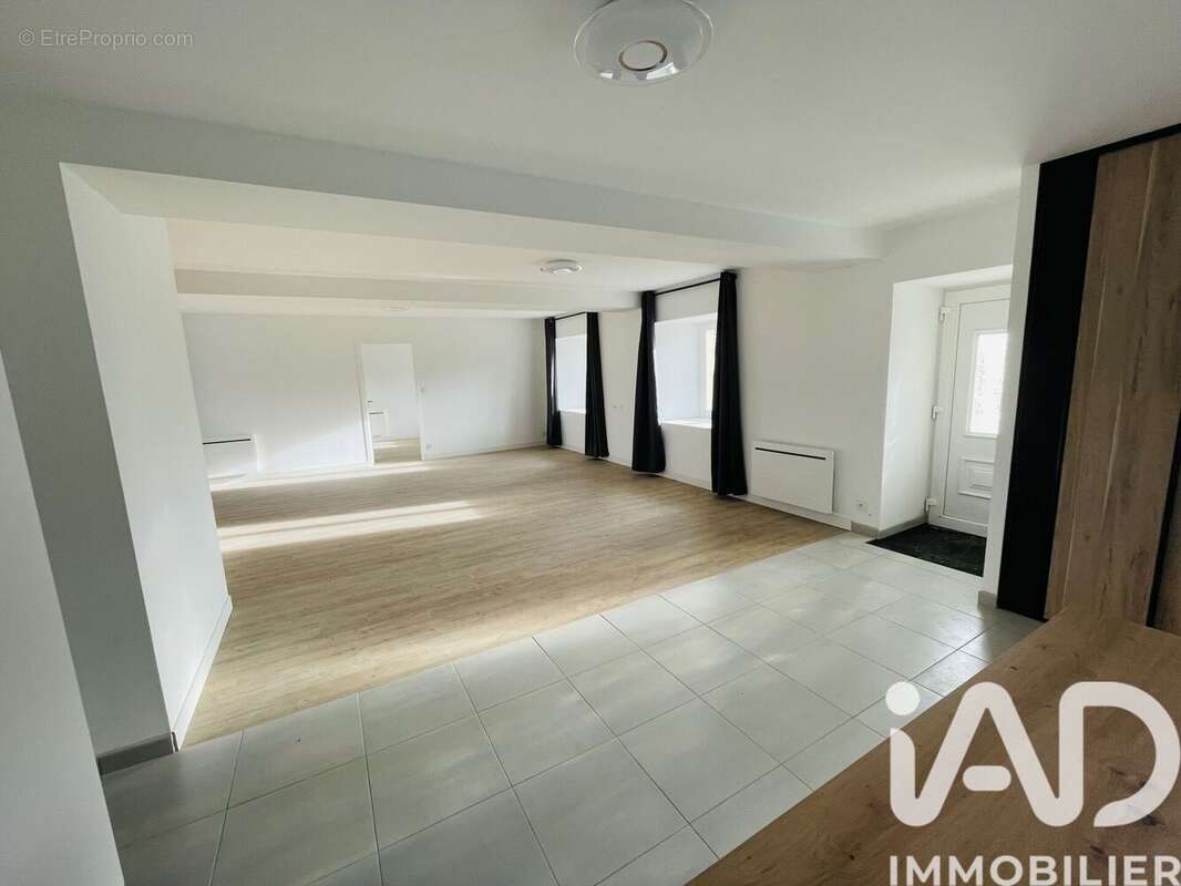 Photo 3 - Maison à LE THEIL-DE-BRETAGNE