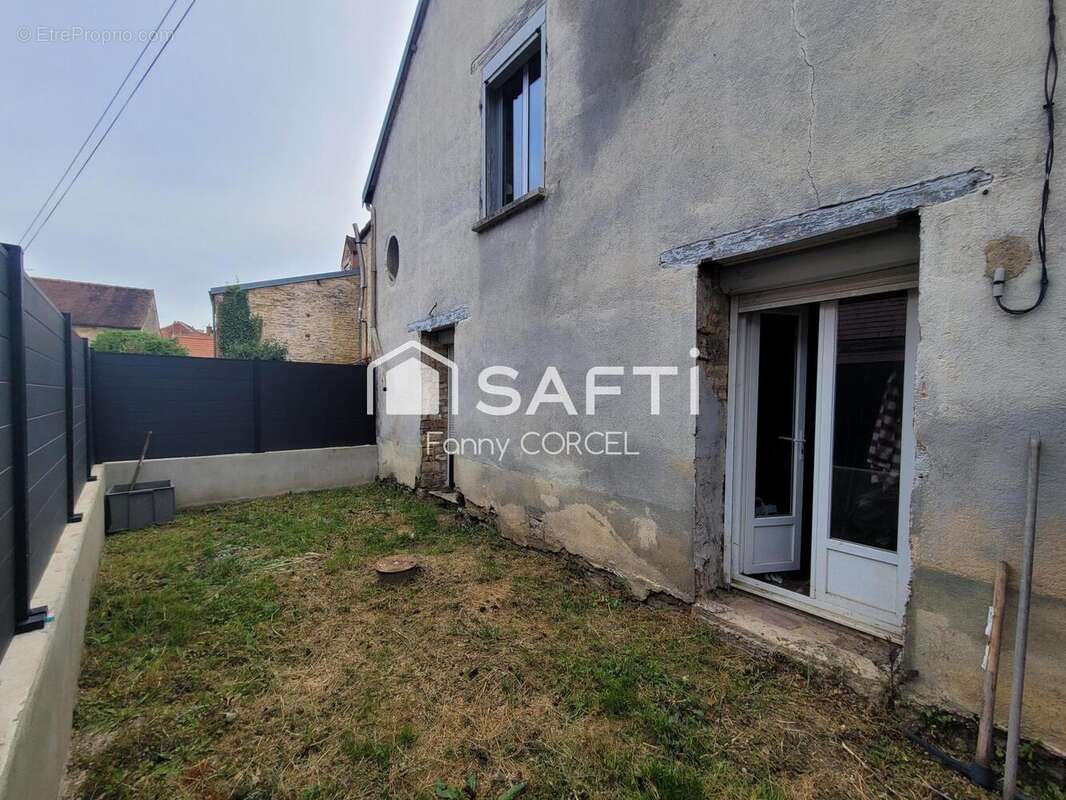 Photo 8 - Maison à SAINTE-COLOMBE-SUR-SEINE