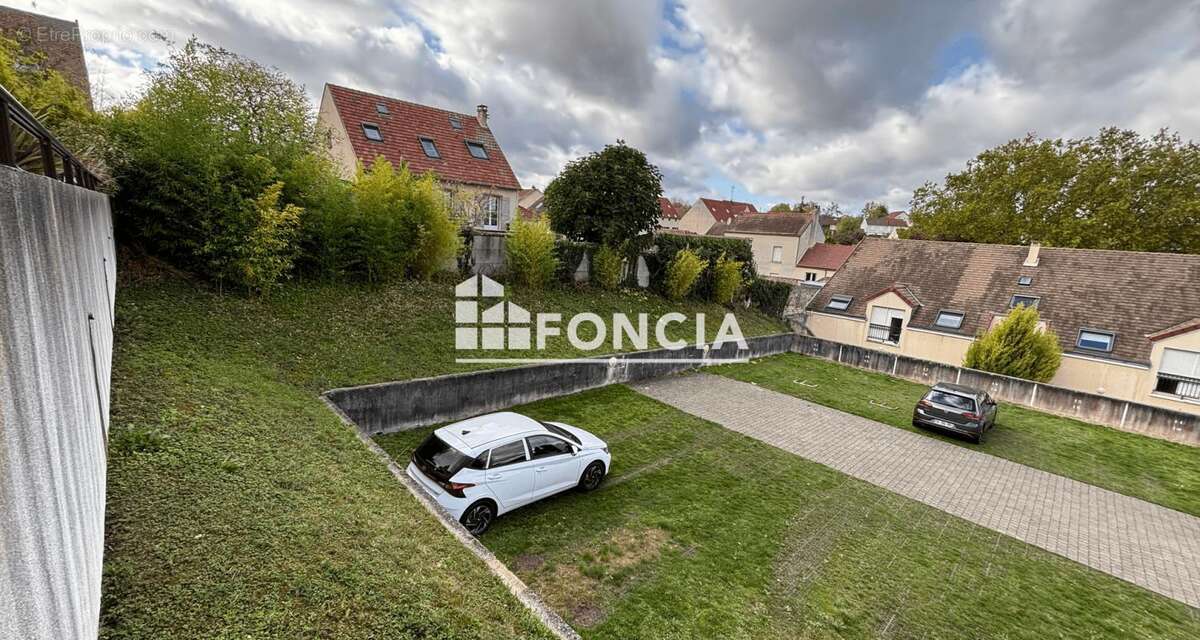 Appartement à ECQUEVILLY