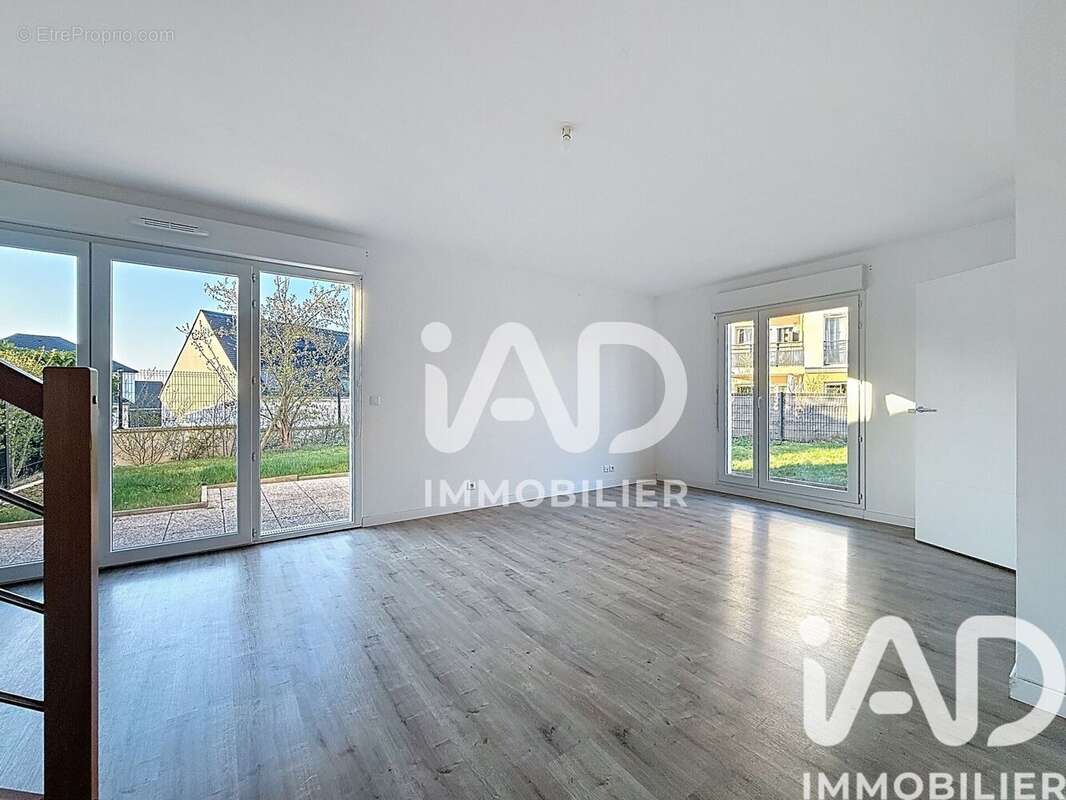 Photo 3 - Appartement à NANTEUIL-LES-MEAUX