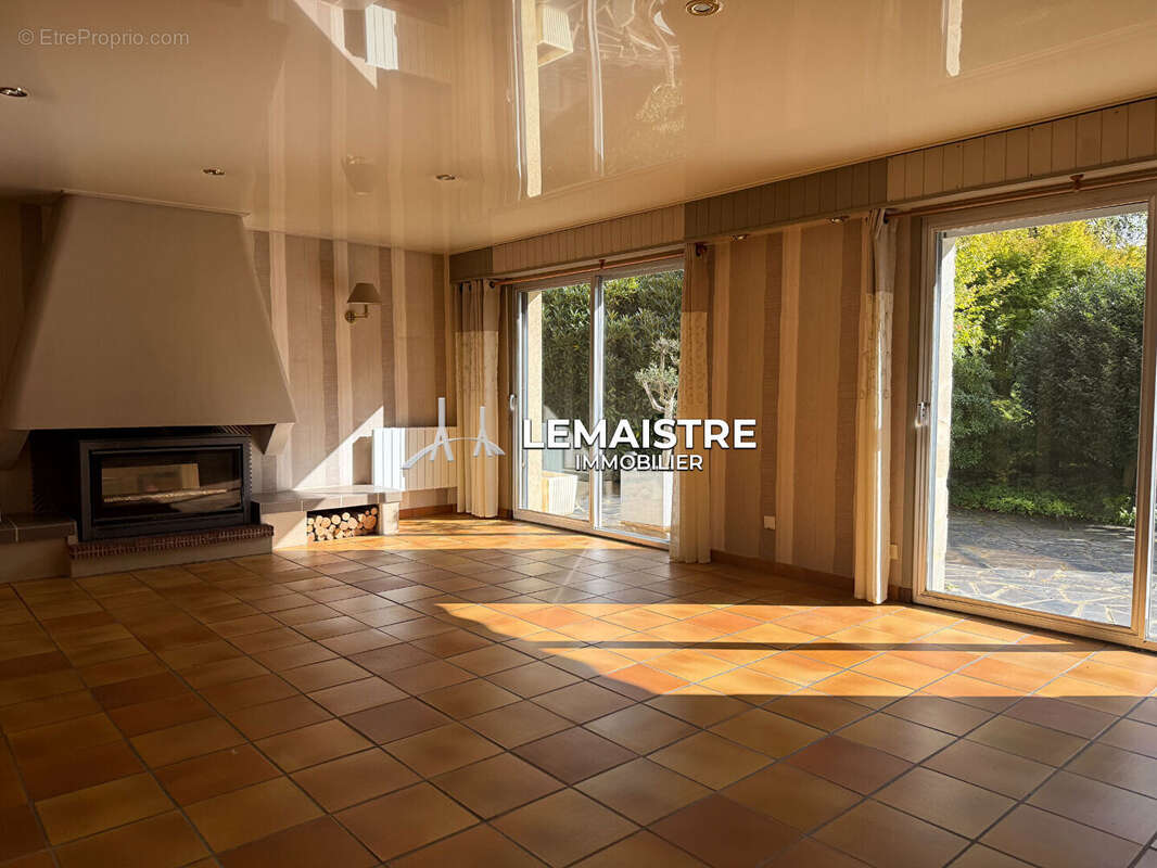 Maison à CAUVILLE-SUR-MER