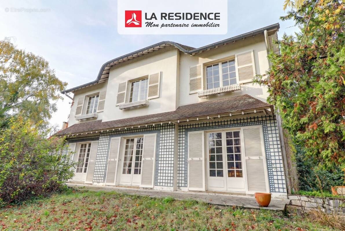 Maison 245 m² à Andresy  - photo 1