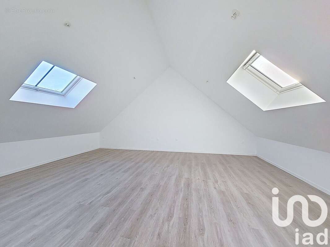 Photo 4 - Maison à GUIGNES