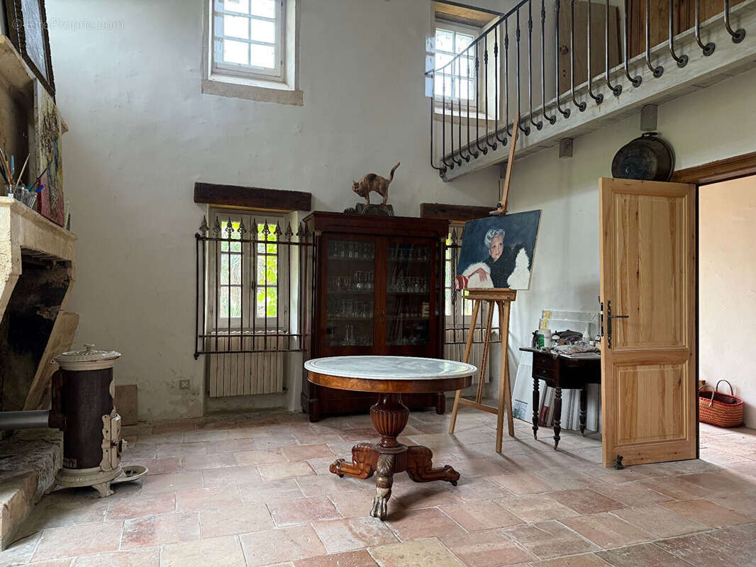 Maison de pays sur parc avec piscine - photo 6