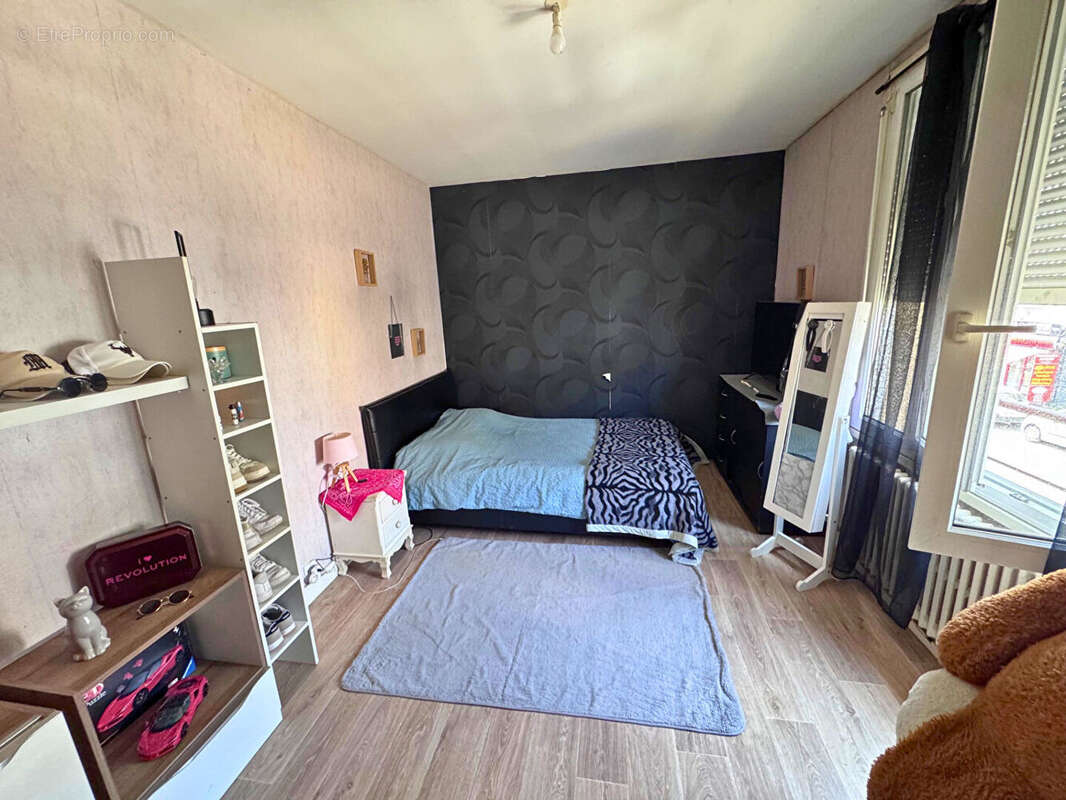 Exclusivité - immeuble de rapport à lanester - 6 appartements et 1 local commercial - photo 4