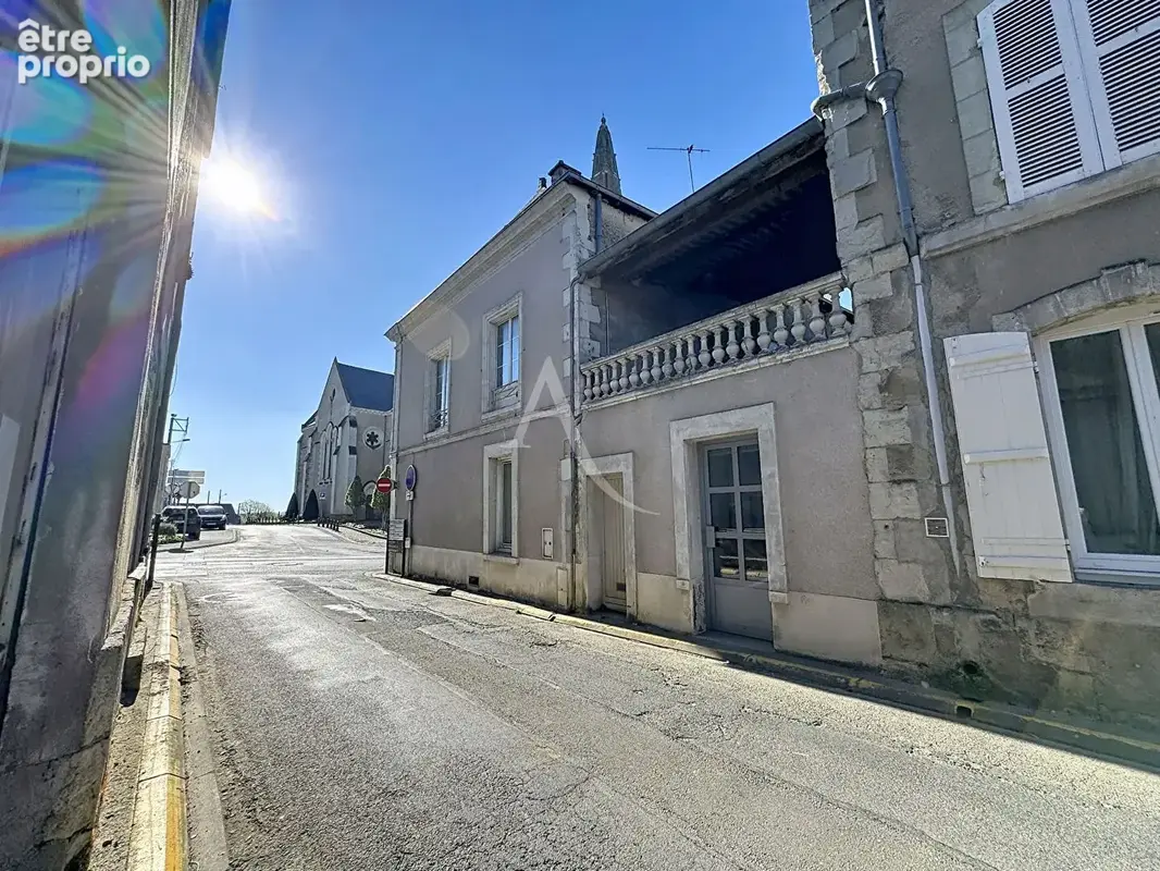 IMMEUBLE Martigne Briand 4 pièce(s) - photo 14