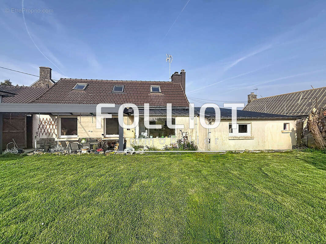 A Vendre Maison en pierres à Port-bail-sur-mer avec autonomie de plain pied et jardin bien exposé! - photo 18
