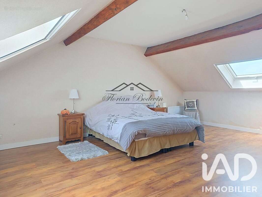 Maison 125 m² à Soignolles-En-Brie  - photo 9