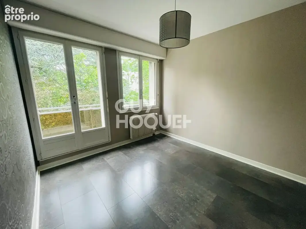 Chamalieres - Appartement type 5 125 m² , terrasse et garage - photo 7