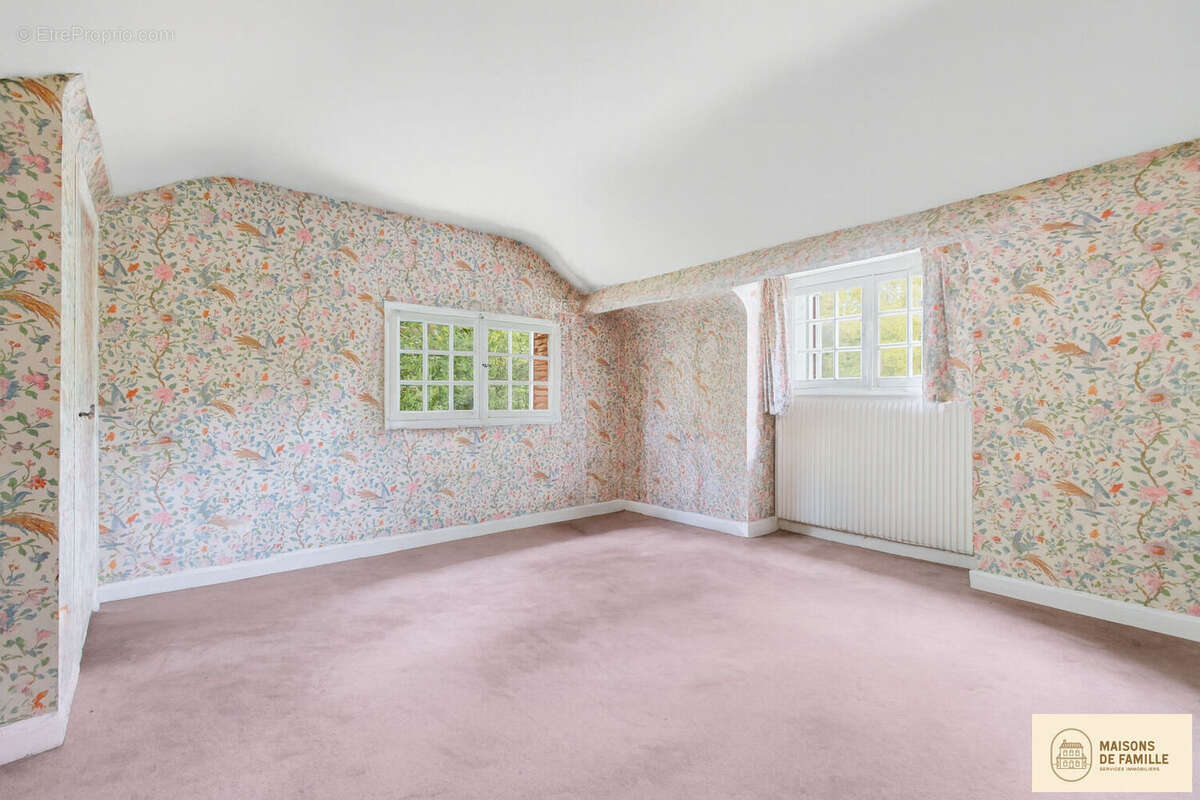 Maison à VAUCRESSON