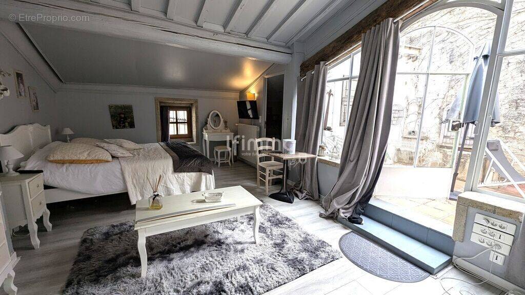 Maison à PEZENAS