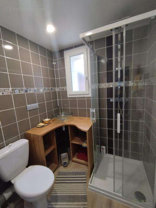 Maison à CREVECOEUR-LE-GRAND