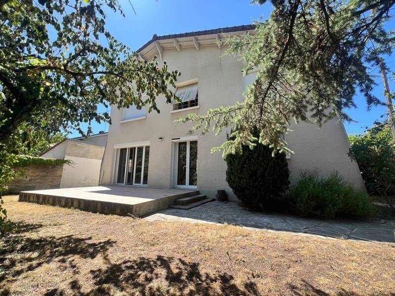 Maison à CHATELLERAULT