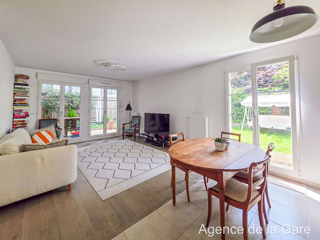 Appartement à MAISONS-LAFFITTE