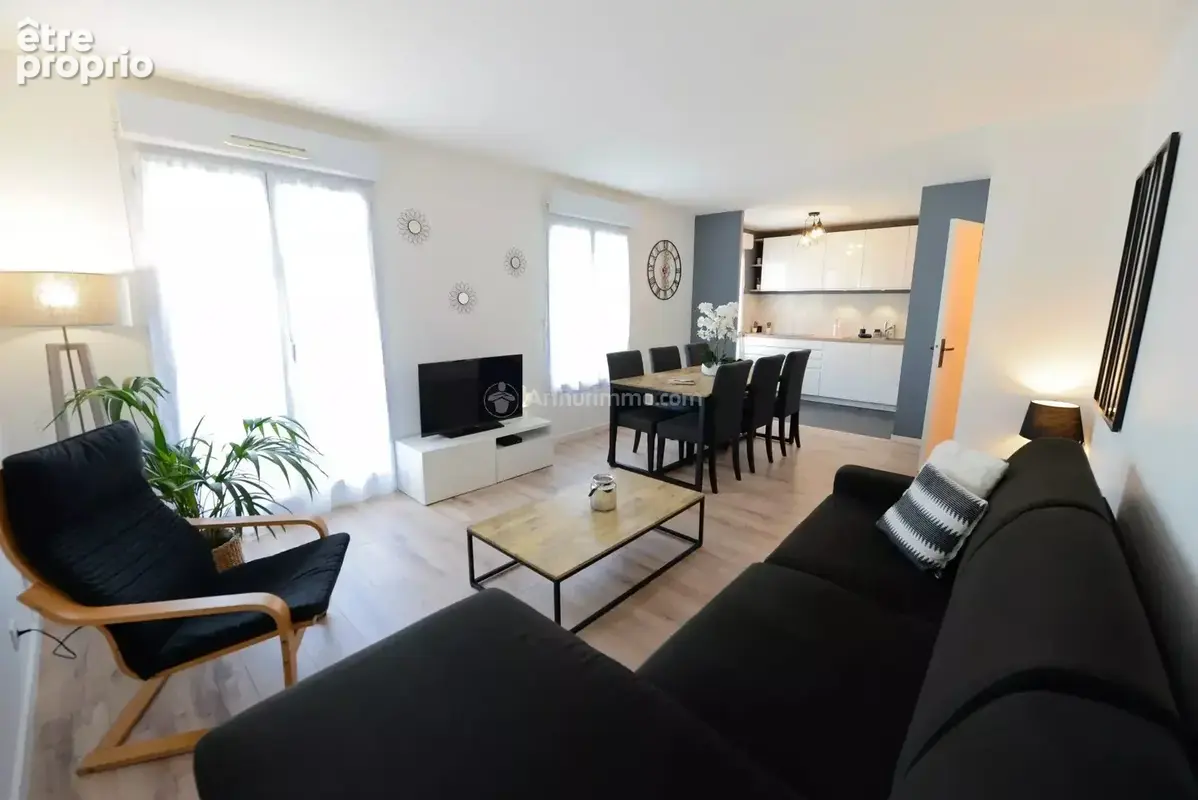Photo Appartement à Serris au prix de 350 000€