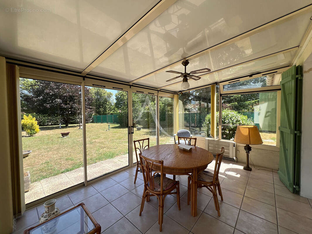 Maison Saint Hilaire La Foret 5 pièce(s) 114 m2 - photo 10