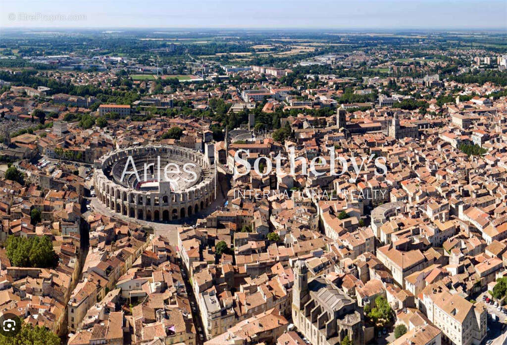 Appartement à ARLES
