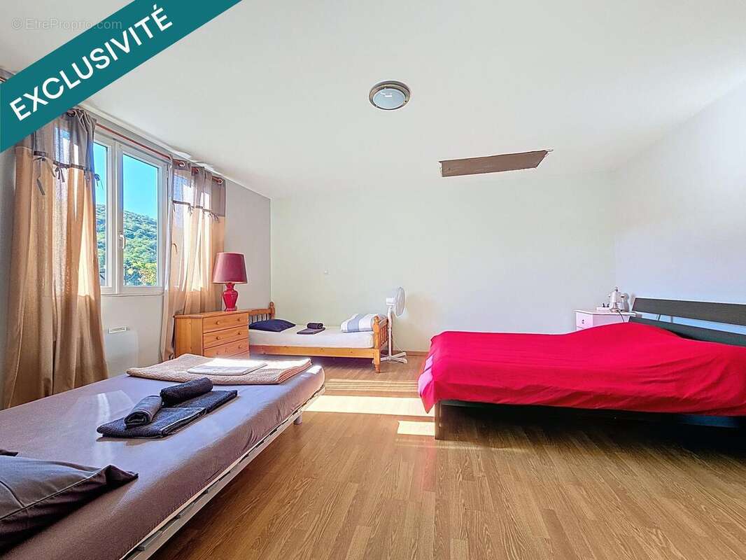 Maison 230 m² à Graissessac  - photo 9