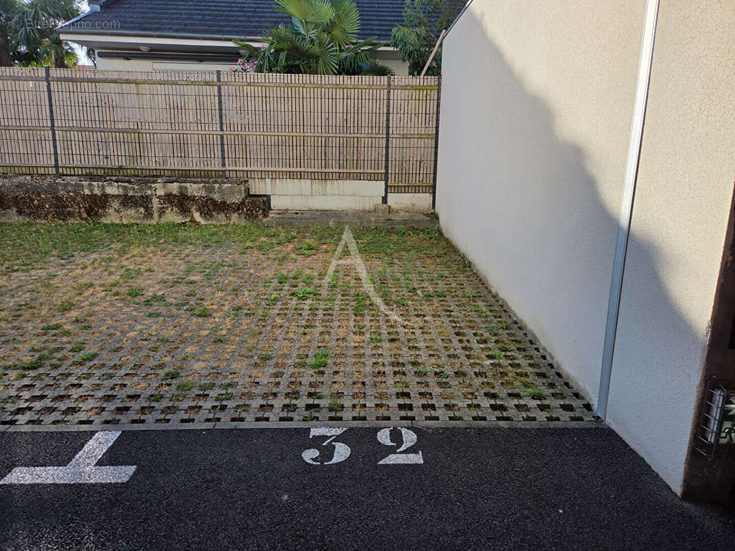 Studio meublé avec parking à deux pas de l'Université de Pau - photo 4