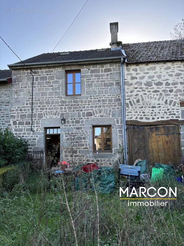 Maison à CHAMPAGNAT