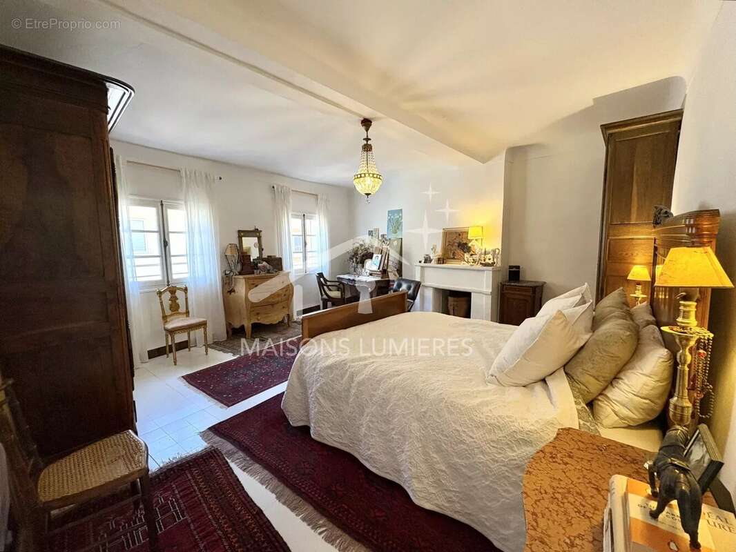 Appartement à APT