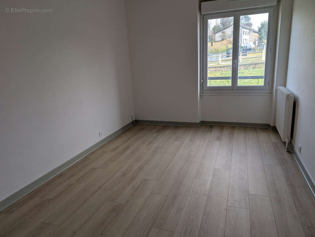 Appartement à LUBERSAC