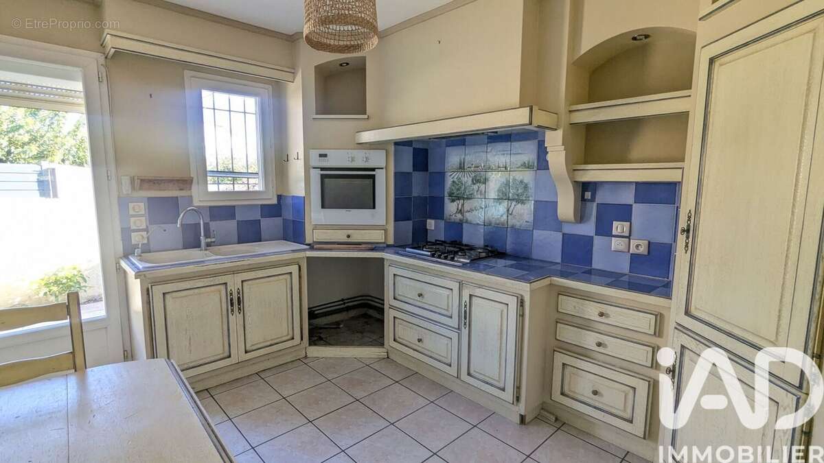 Photo 9 - Maison à L'ISLE-SUR-LA-SORGUE