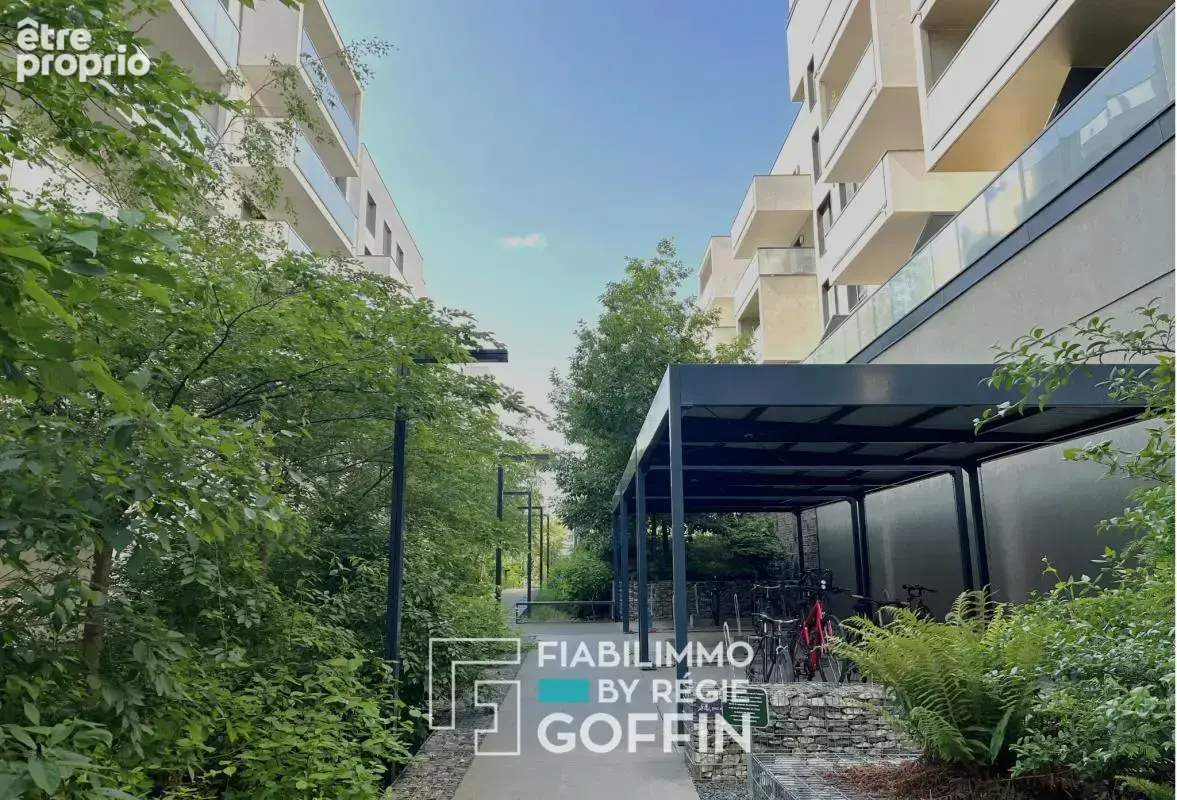 Appartement à LYON-8E