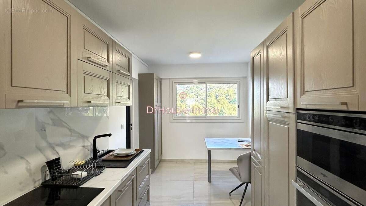 Appartement à MARSEILLE-9E