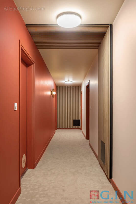 Appartement t4 / secteur est - photo 4