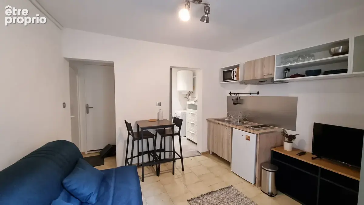 Vente immeuble sommieres - 3 logements et une cave - photo 2