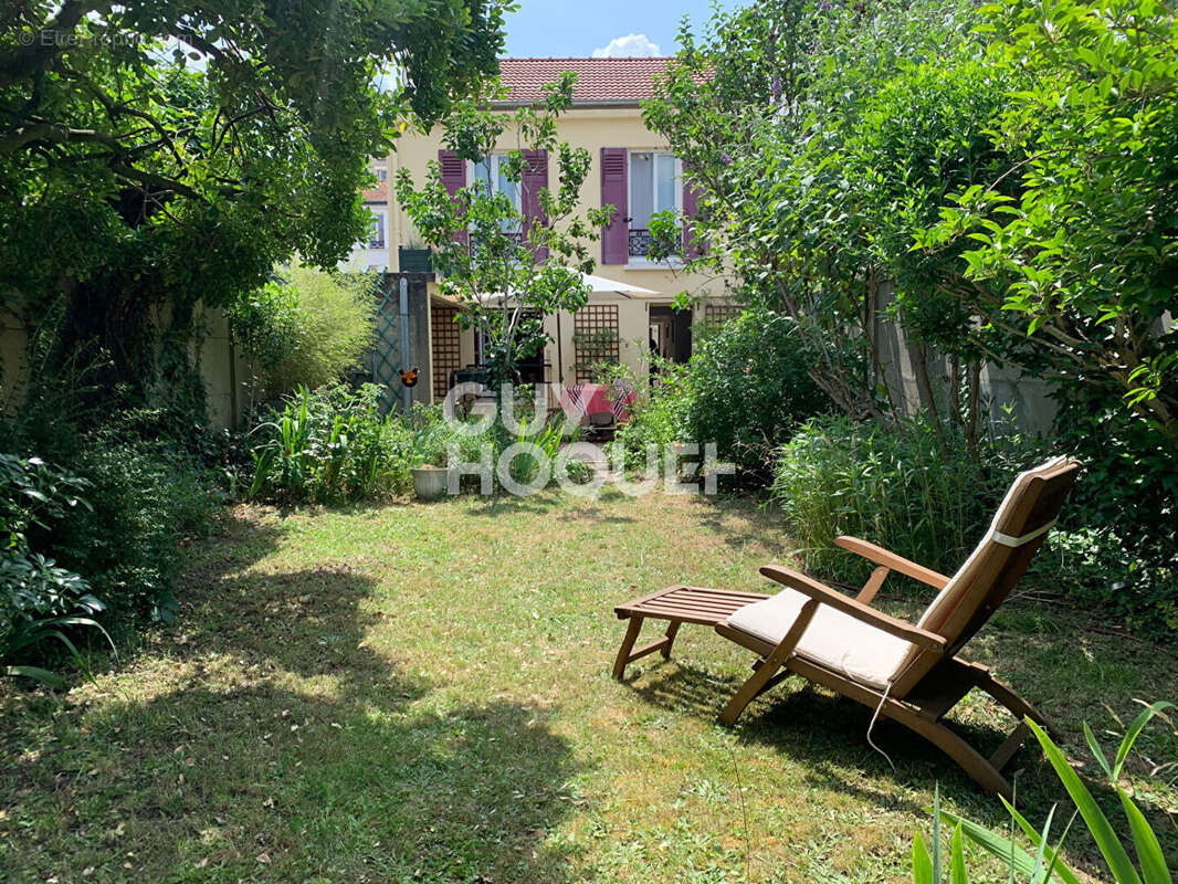 Maison à ASNIERES-SUR-SEINE