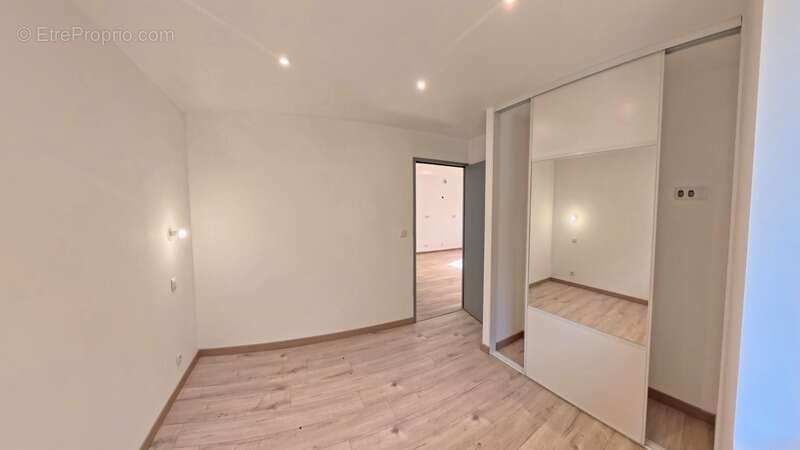 Appartement à SALINS-LES-THERMES