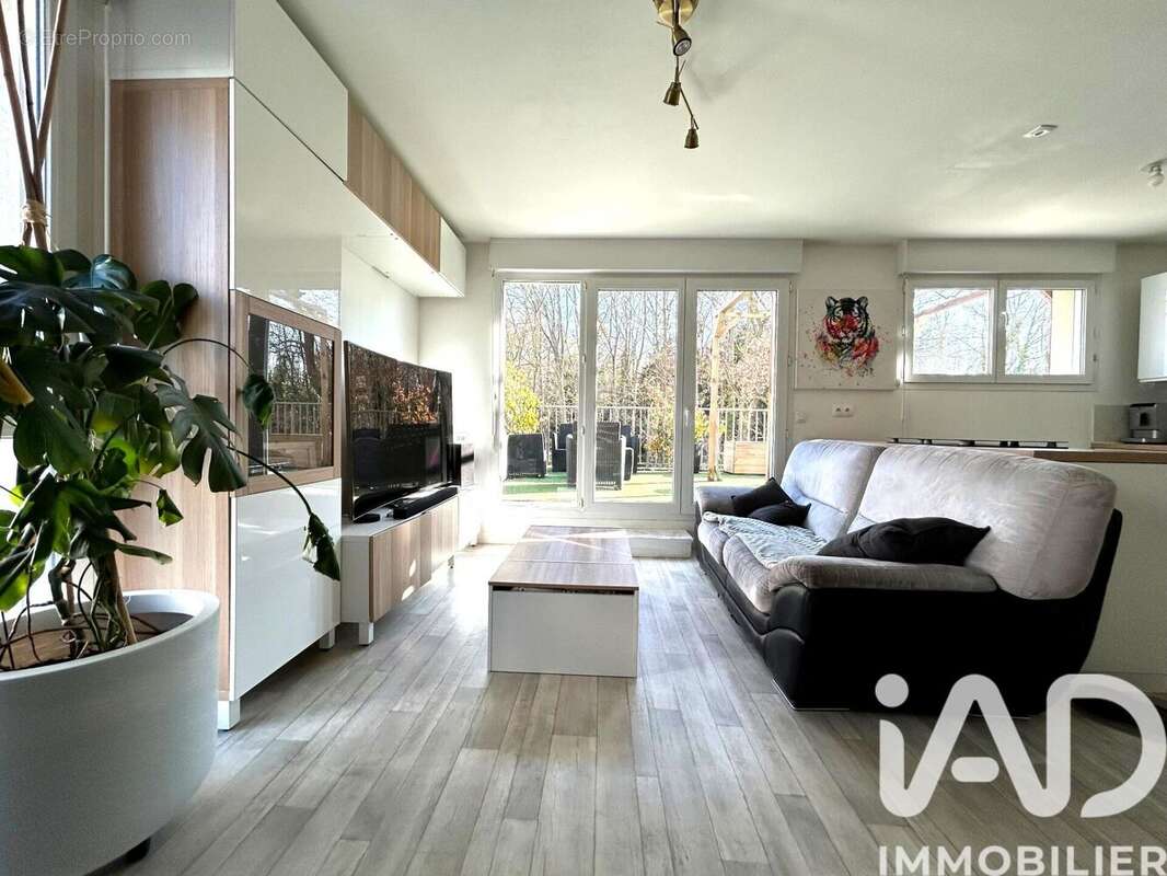 Photo 2 - Appartement à POISSY