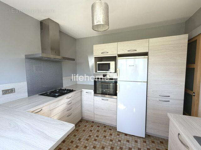 Maison 81 m² à Chateauroux  - photo 2